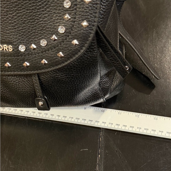 NWOT Michael Kors Riley Studded Black Pebbled Leather Drawstring Backpack Bag - Picture 10 of 13